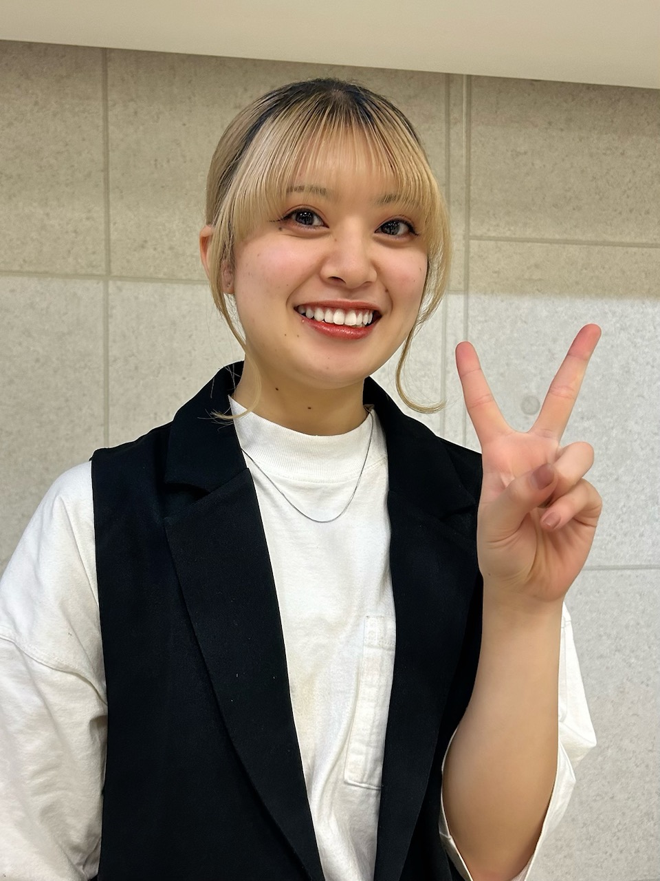 AYASE TAJIRI