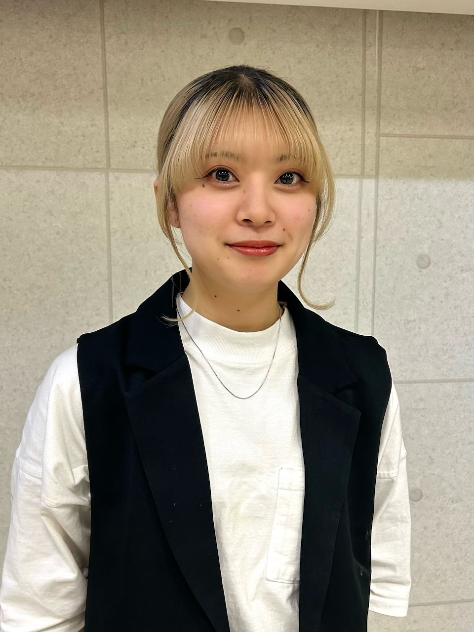 AYASE TAJIRI